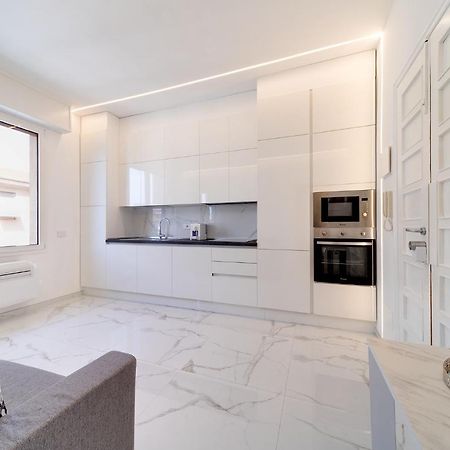 Suite Aurora Luxury In The Center Of Sanremo Dış mekan fotoğraf