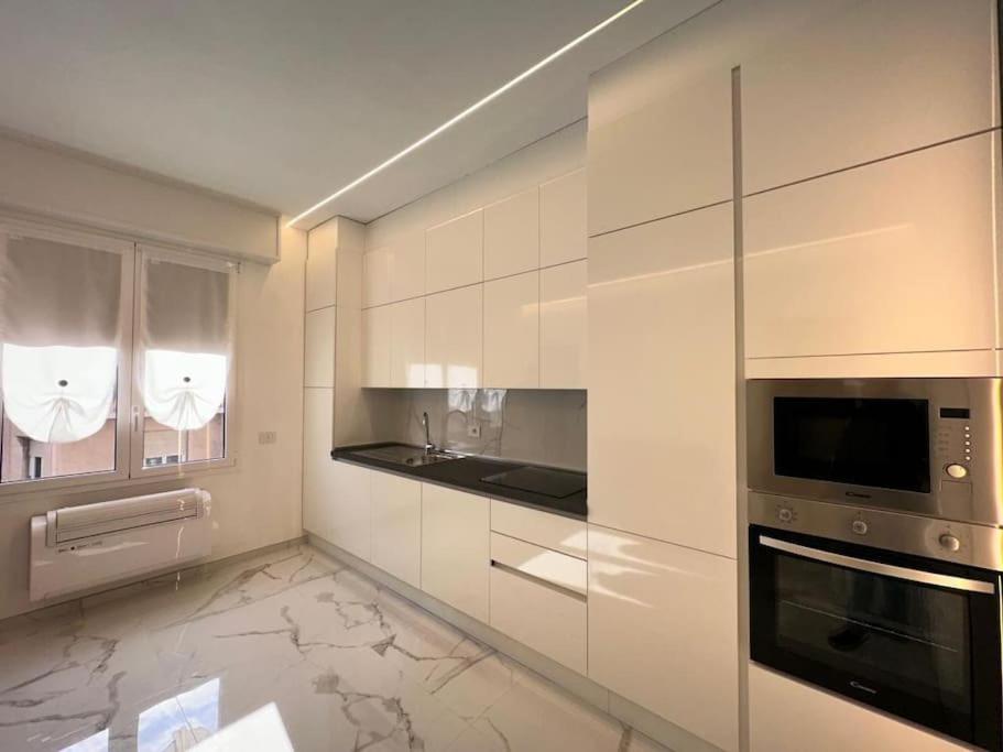 Suite Aurora Luxury In The Center Of Sanremo Dış mekan fotoğraf