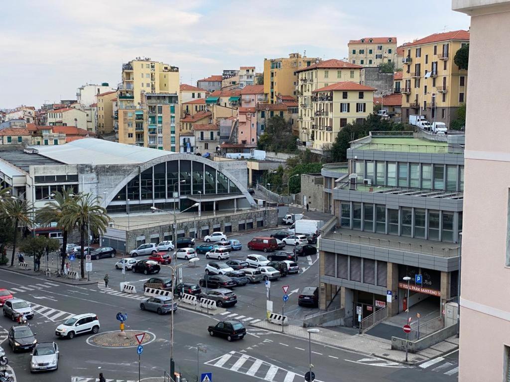 Suite Aurora Luxury In The Center Of Sanremo Dış mekan fotoğraf