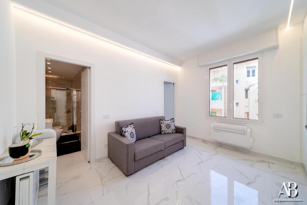 Suite Aurora Luxury In The Center Of Sanremo Dış mekan fotoğraf