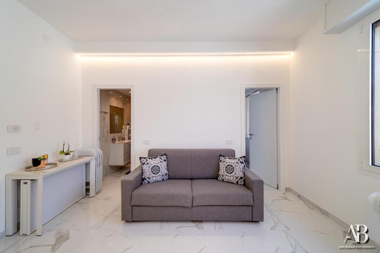 Suite Aurora Luxury In The Center Of Sanremo Dış mekan fotoğraf